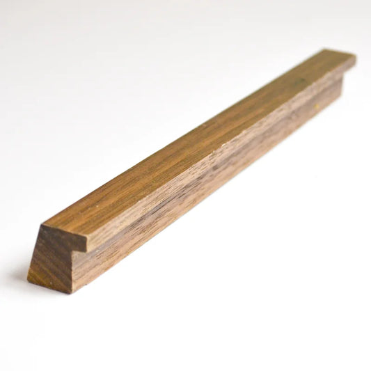 Walnut Wood 110 Cm Centre Bar Handle